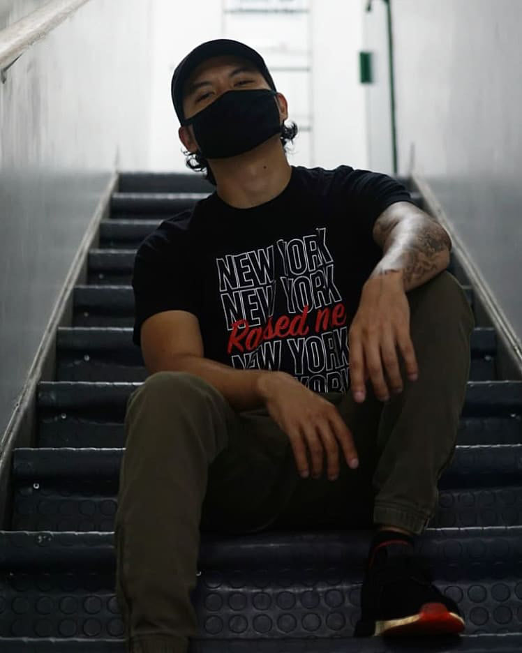 NY Raised me - Basic Tee